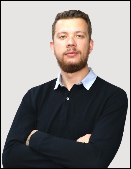 Арсений Молчанов_
